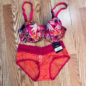 NWT Sexy Pink & Orange Print Bra With Matching Lace Panties Size 34B Small